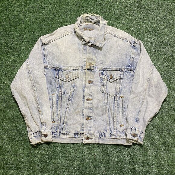 Vintage 80s Levis Type 3 Denim Jacket Jean Made In USA Light Wash Sz L Distress